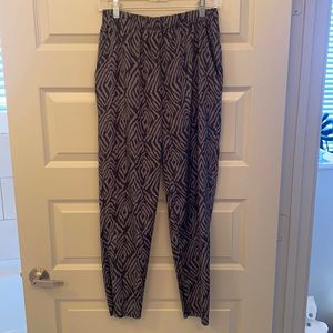 Printed pants
